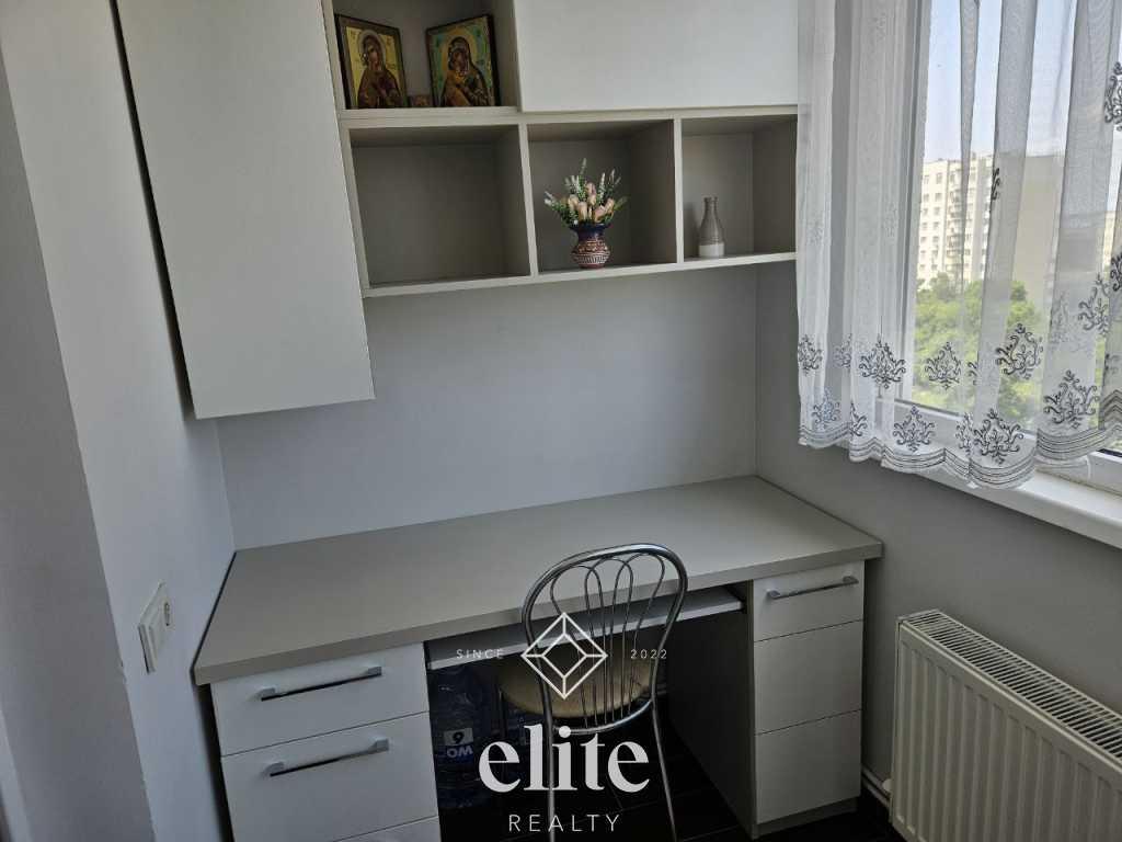elite realty image