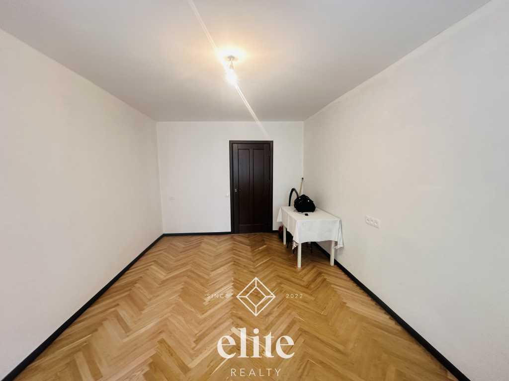 elite realty image