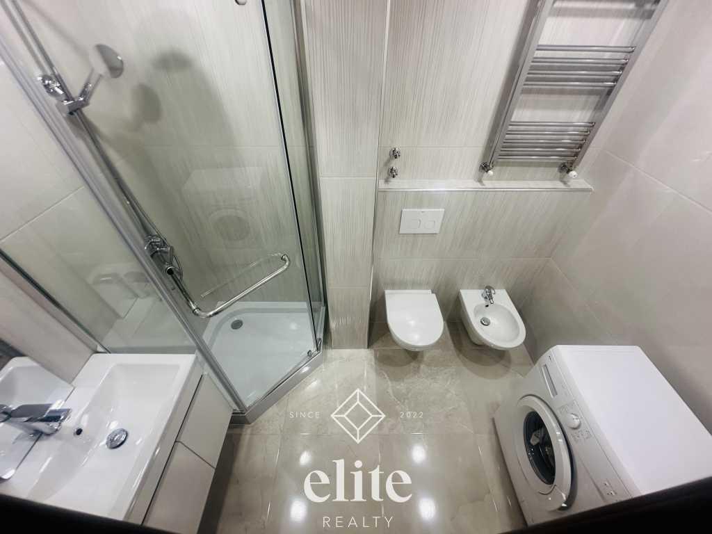 elite realty image