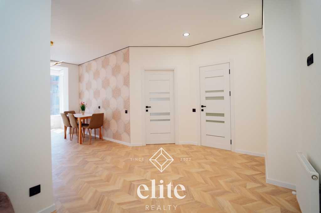 elite realty image