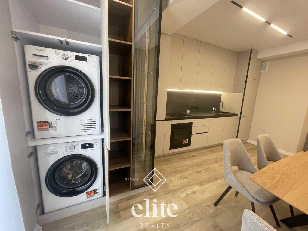 elite realty image