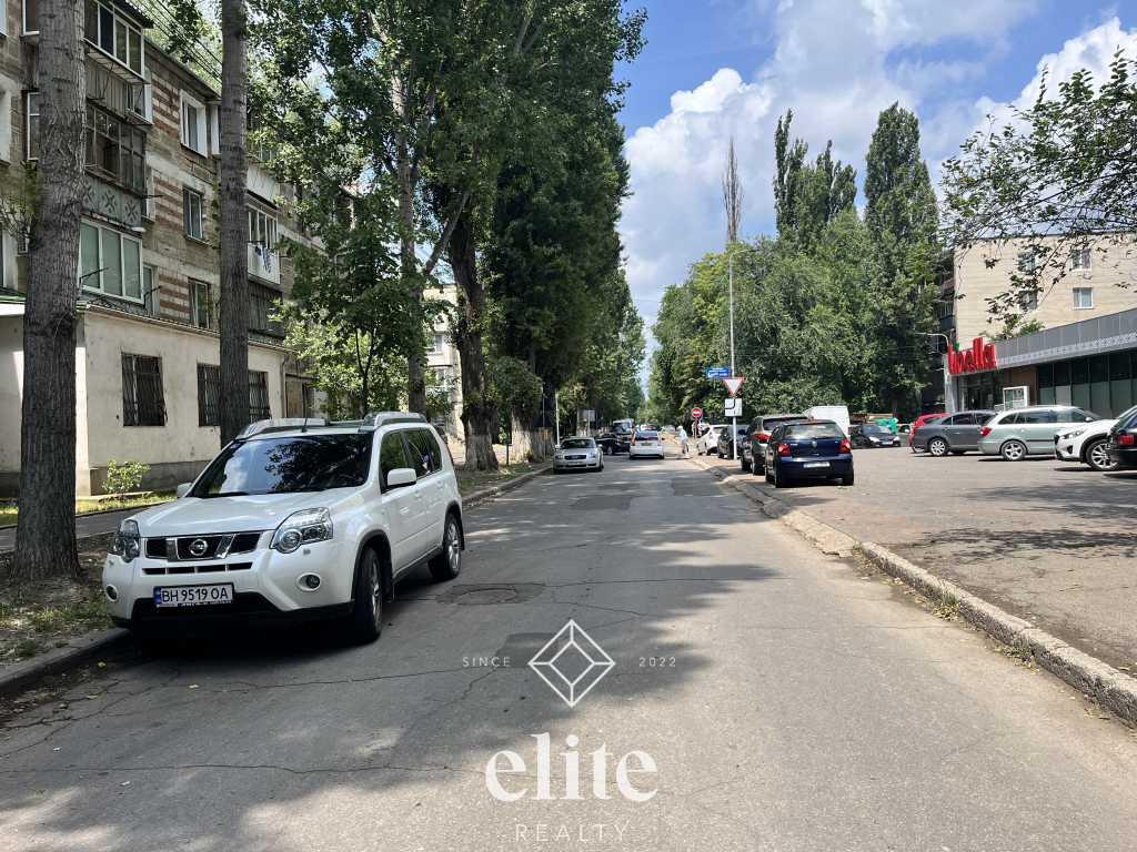 elite realty image