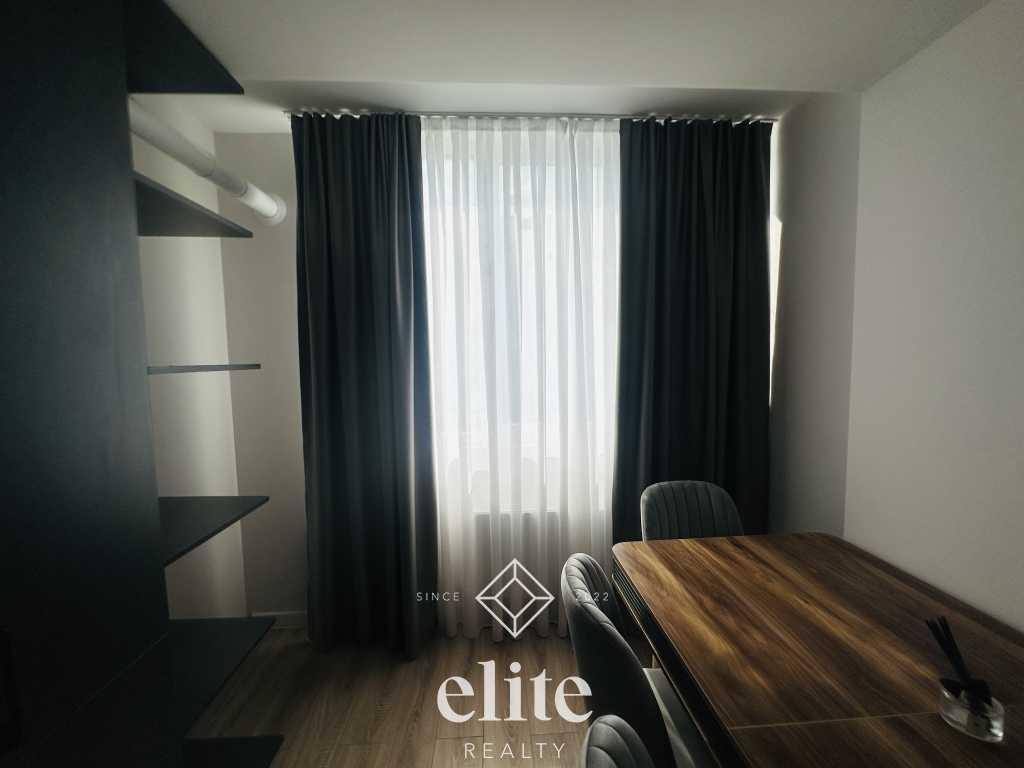 elite realty image