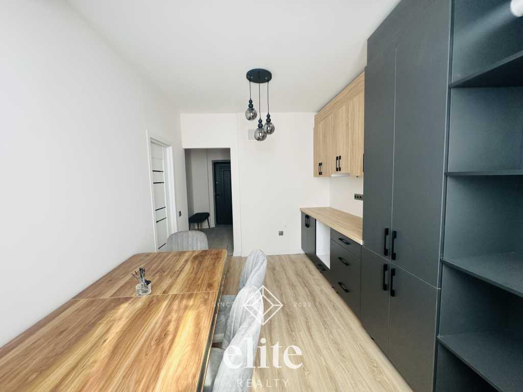 elite realty image