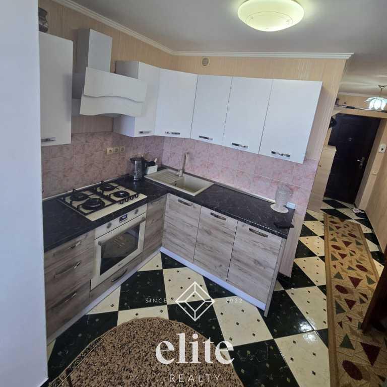 elite realty image