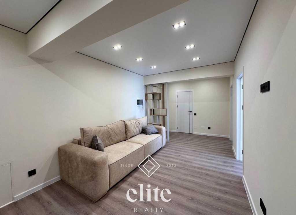 elite realty image