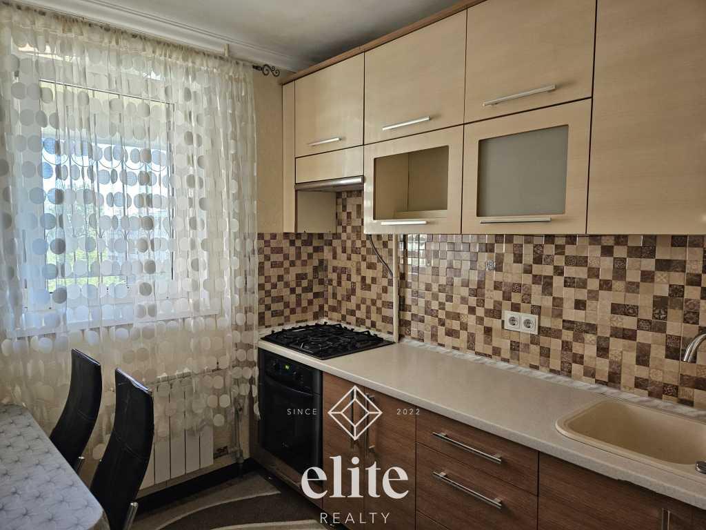 elite realty image