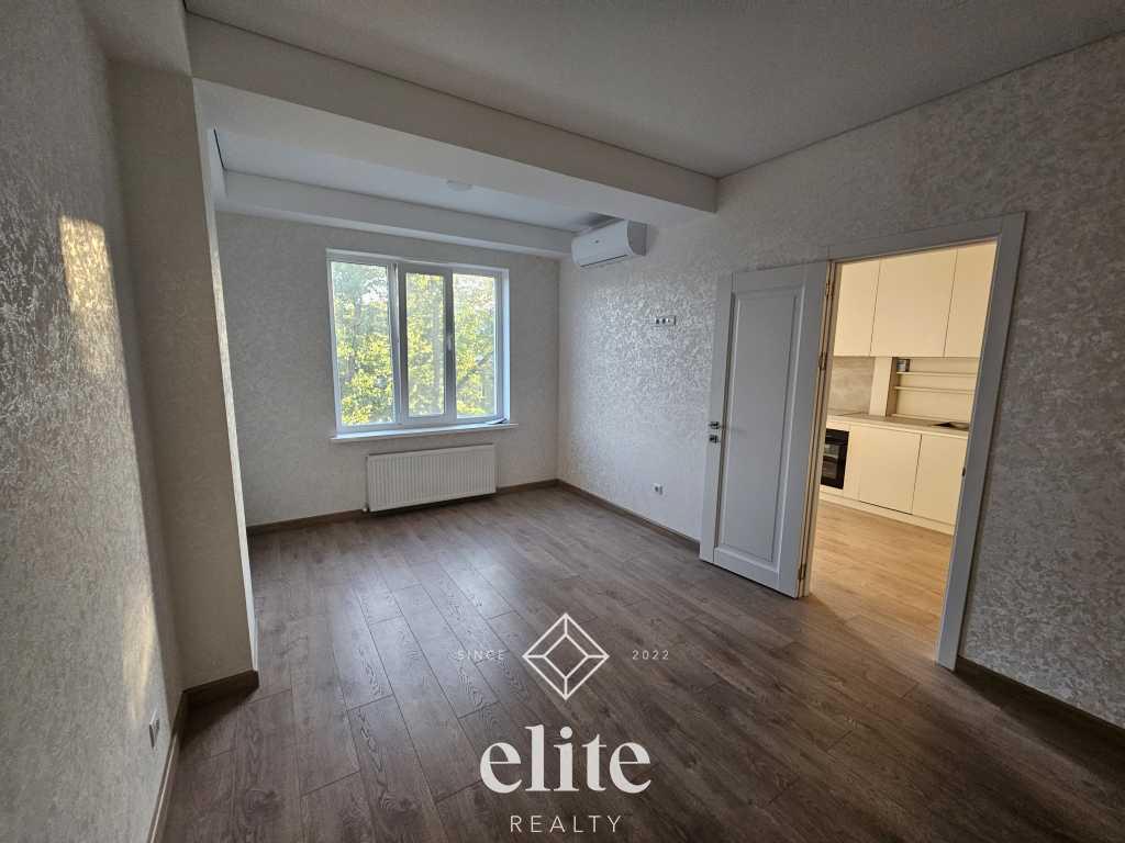 elite realty image