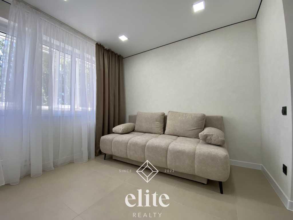 elite realty image