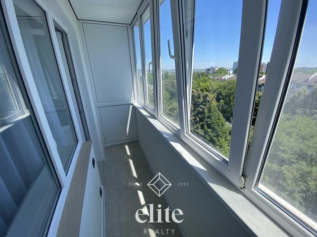 elite realty image