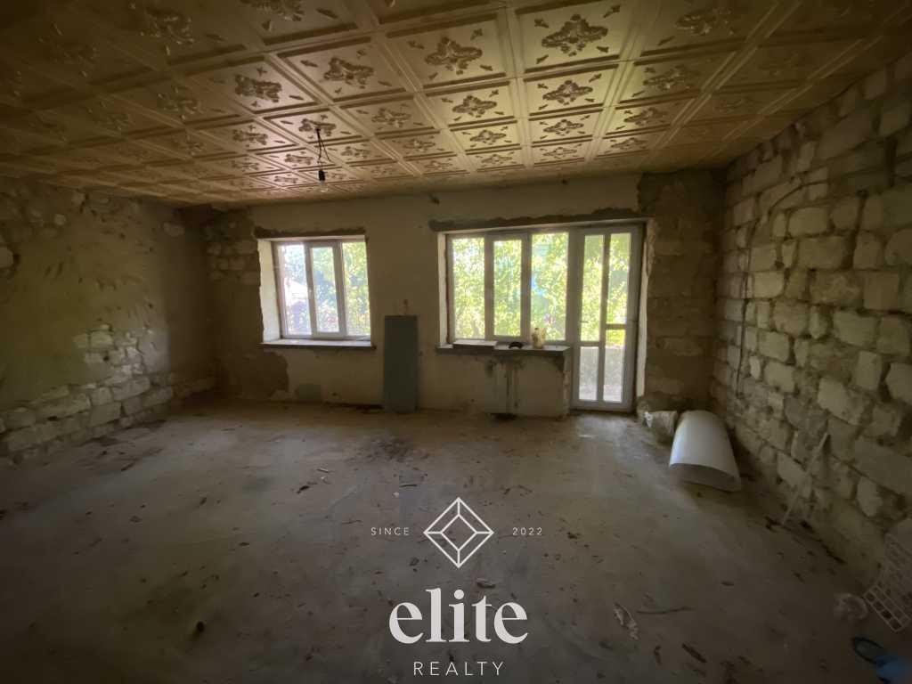 elite realty image