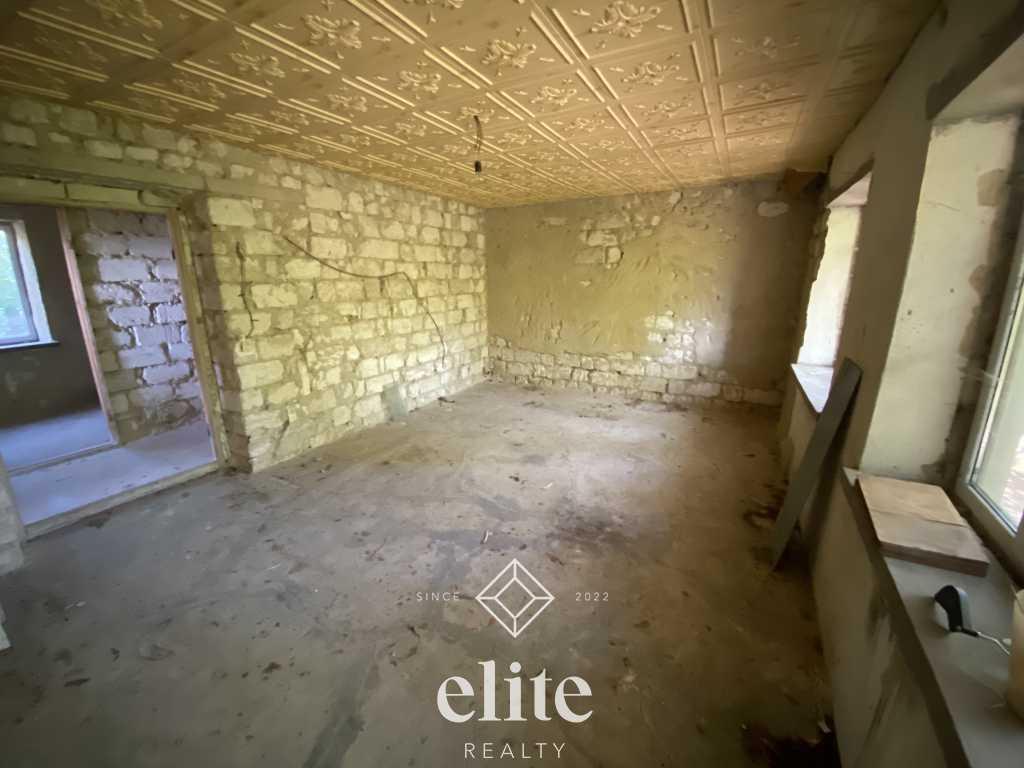 elite realty image