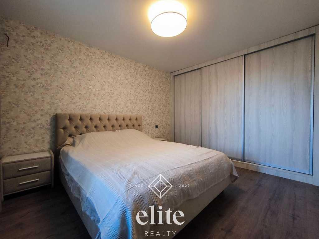 elite realty image