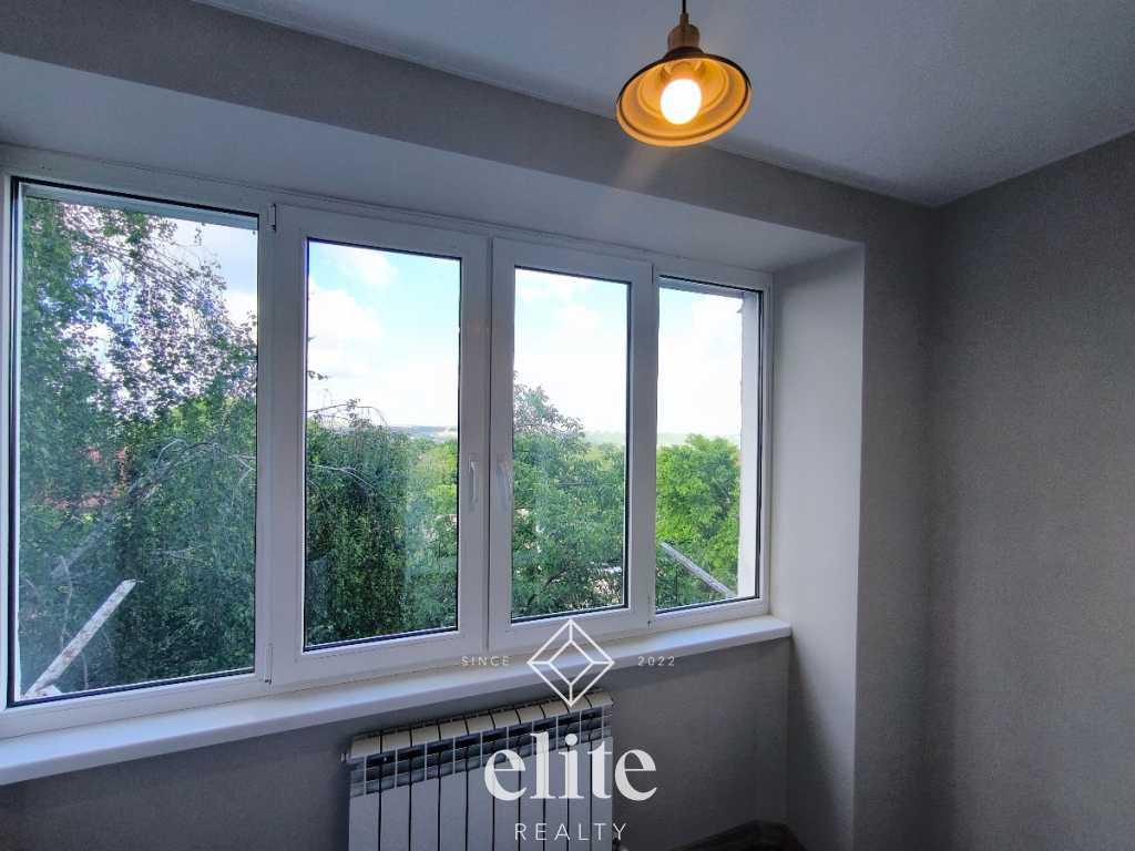 elite realty image