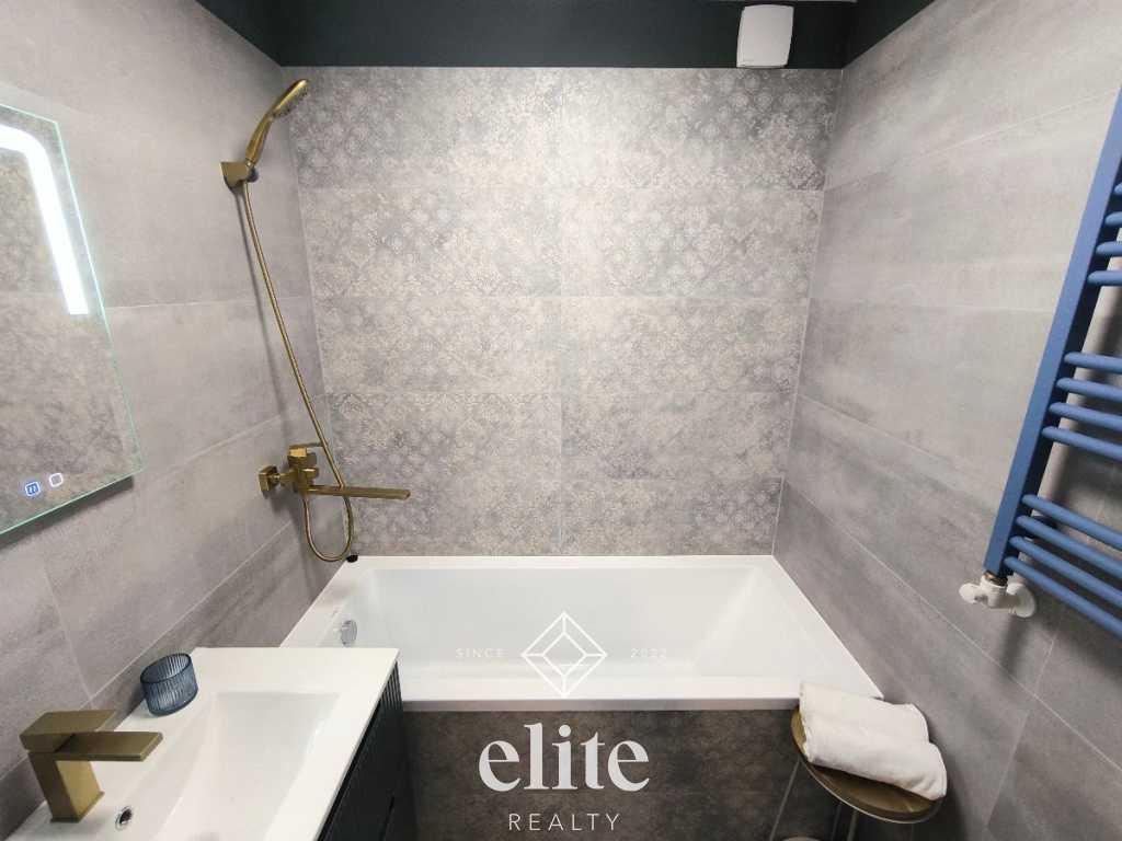 elite realty image