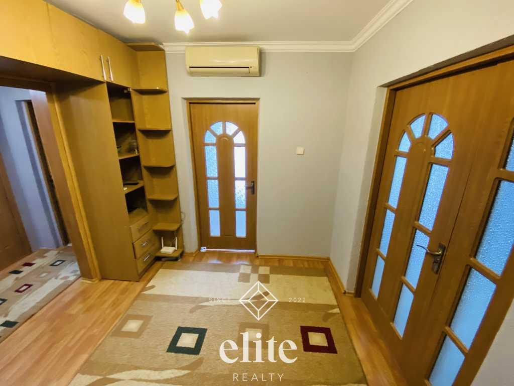 elite realty image