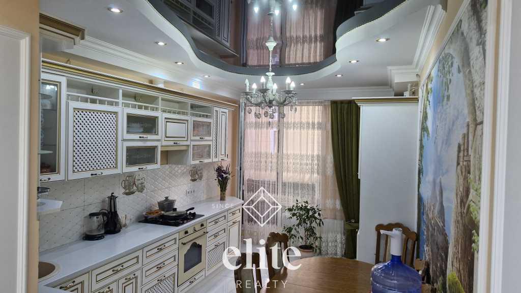 elite realty image