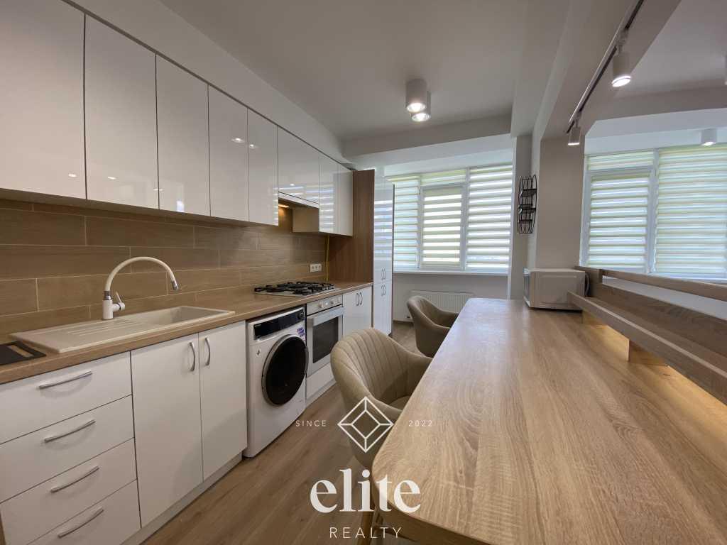 elite realty image