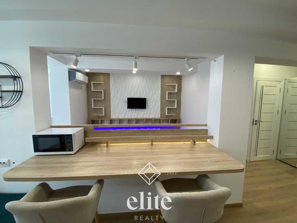 elite realty image