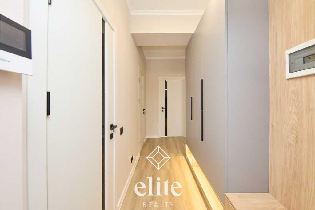 elite realty image
