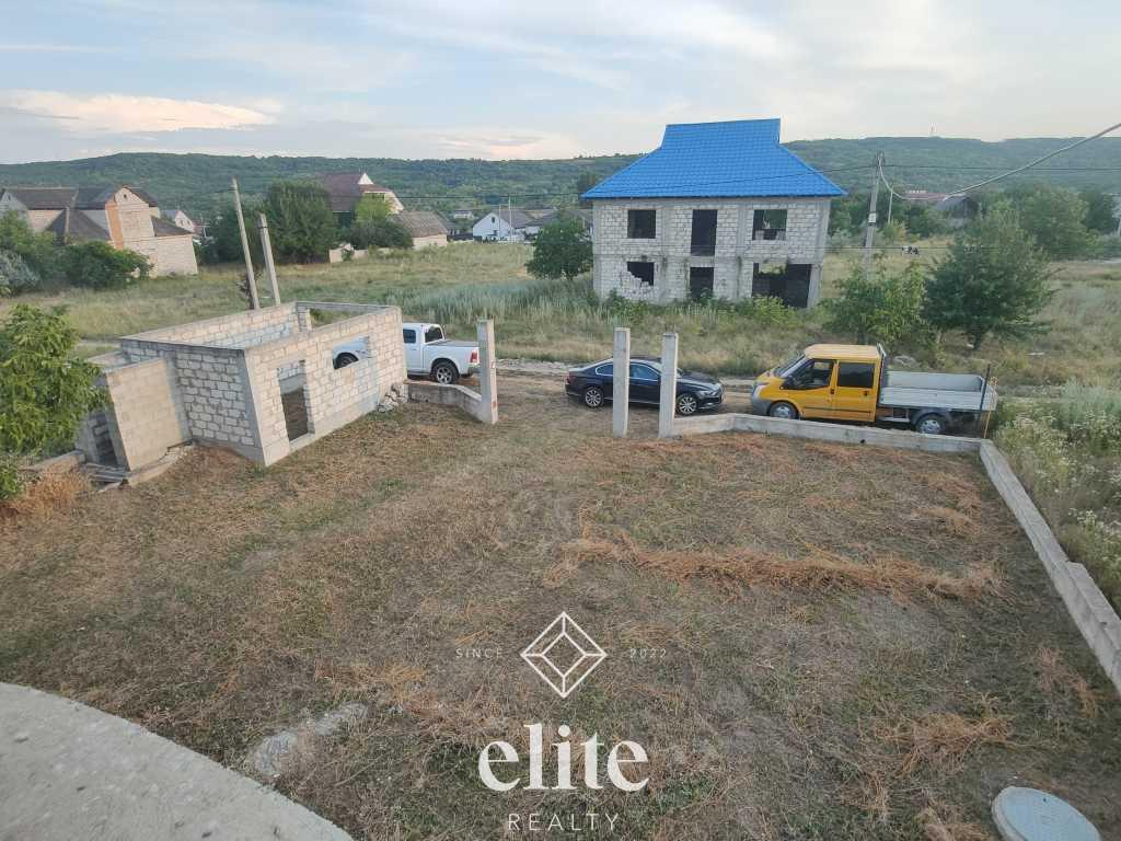 elite realty image