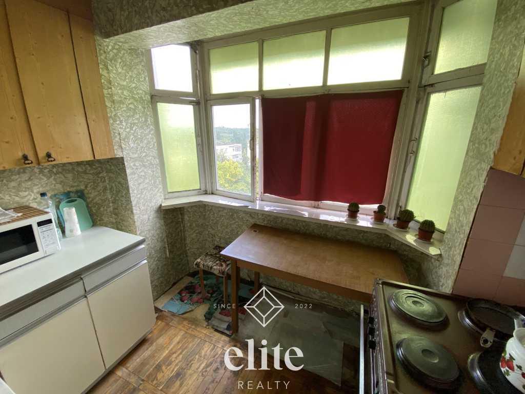 elite realty image