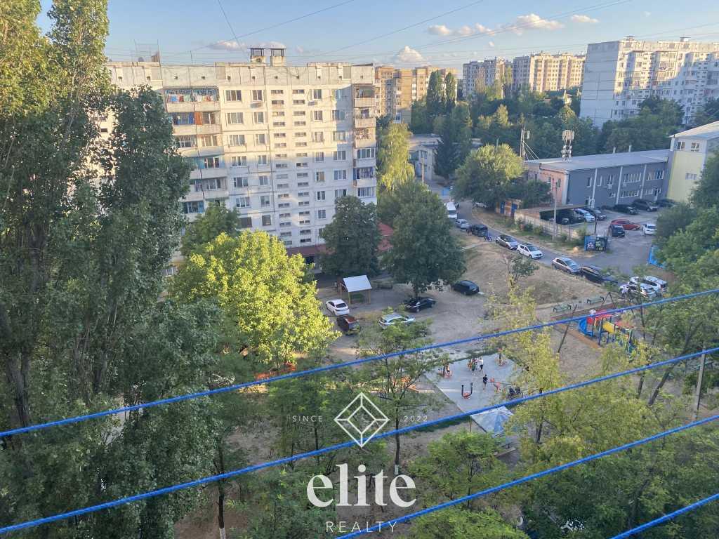elite realty image