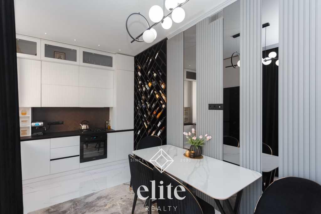 elite realty image