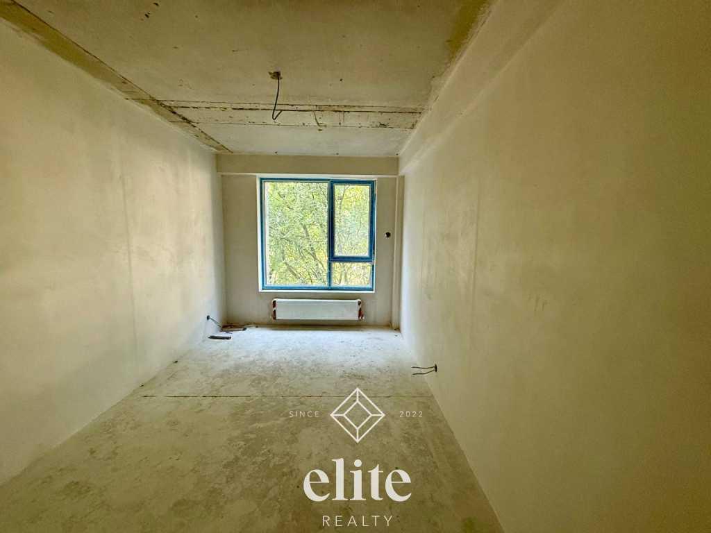 elite realty image