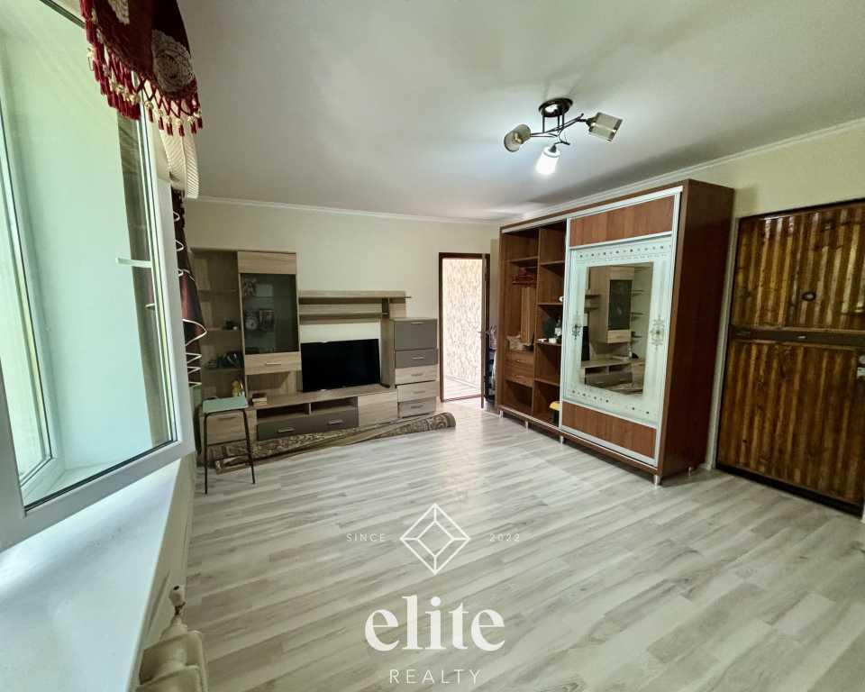 elite realty image
