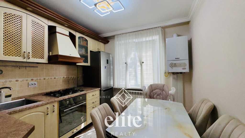elite realty image