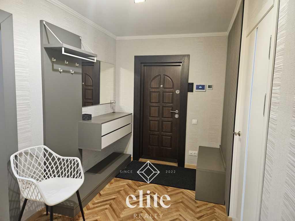 elite realty image