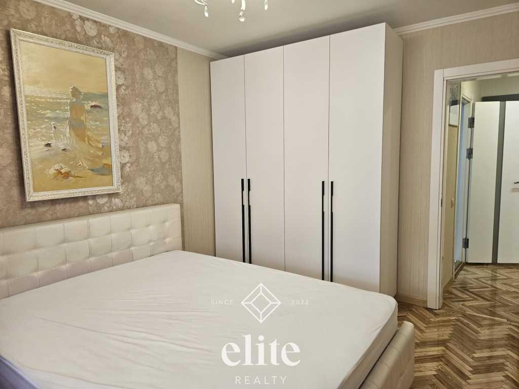 elite realty image