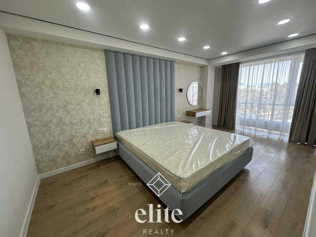 elite realty image