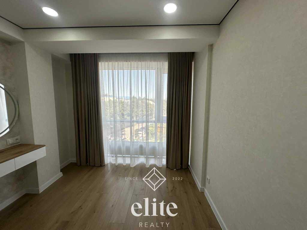 elite realty image