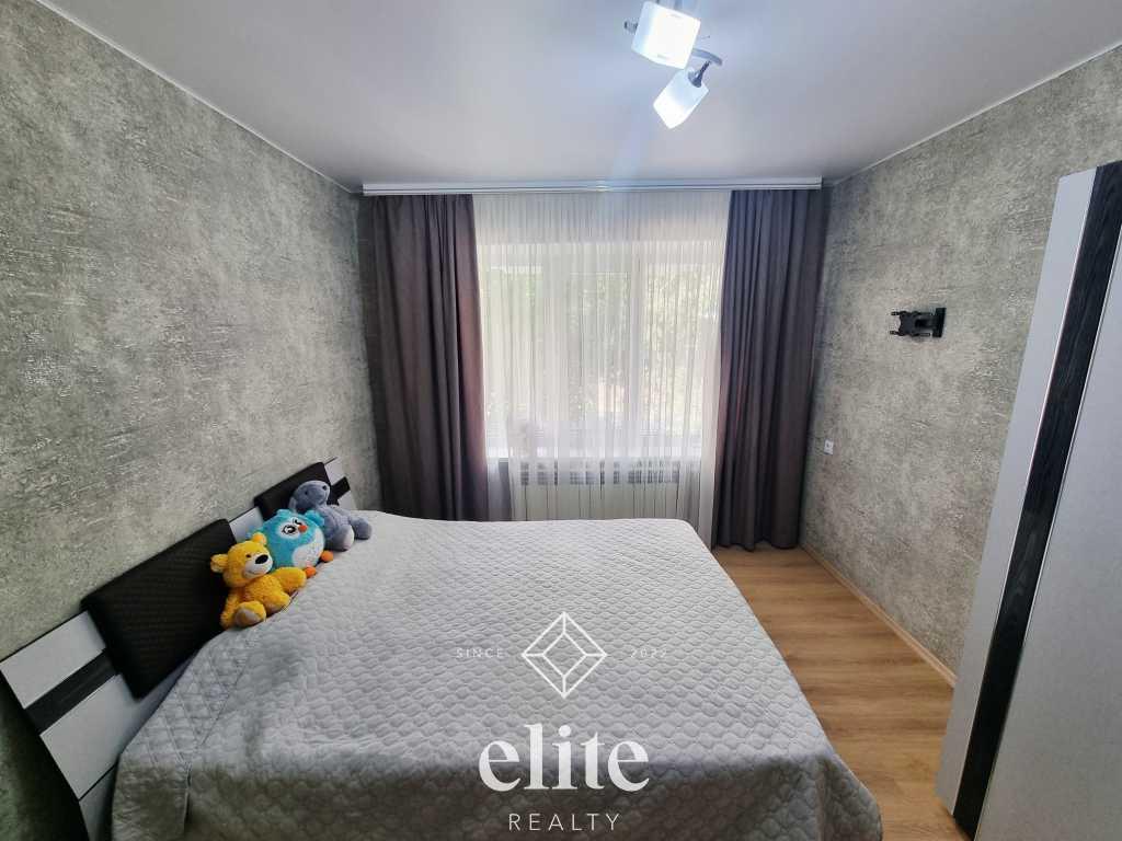 elite realty image