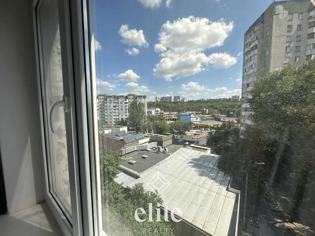 elite realty image