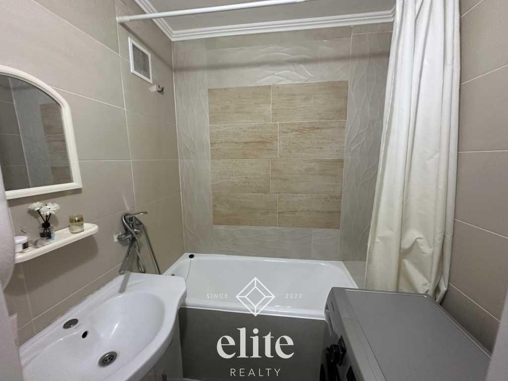 elite realty image