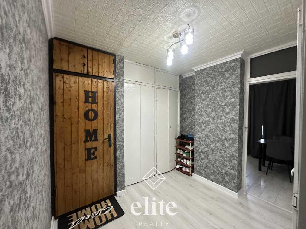 elite realty image