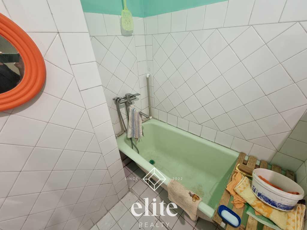 elite realty image