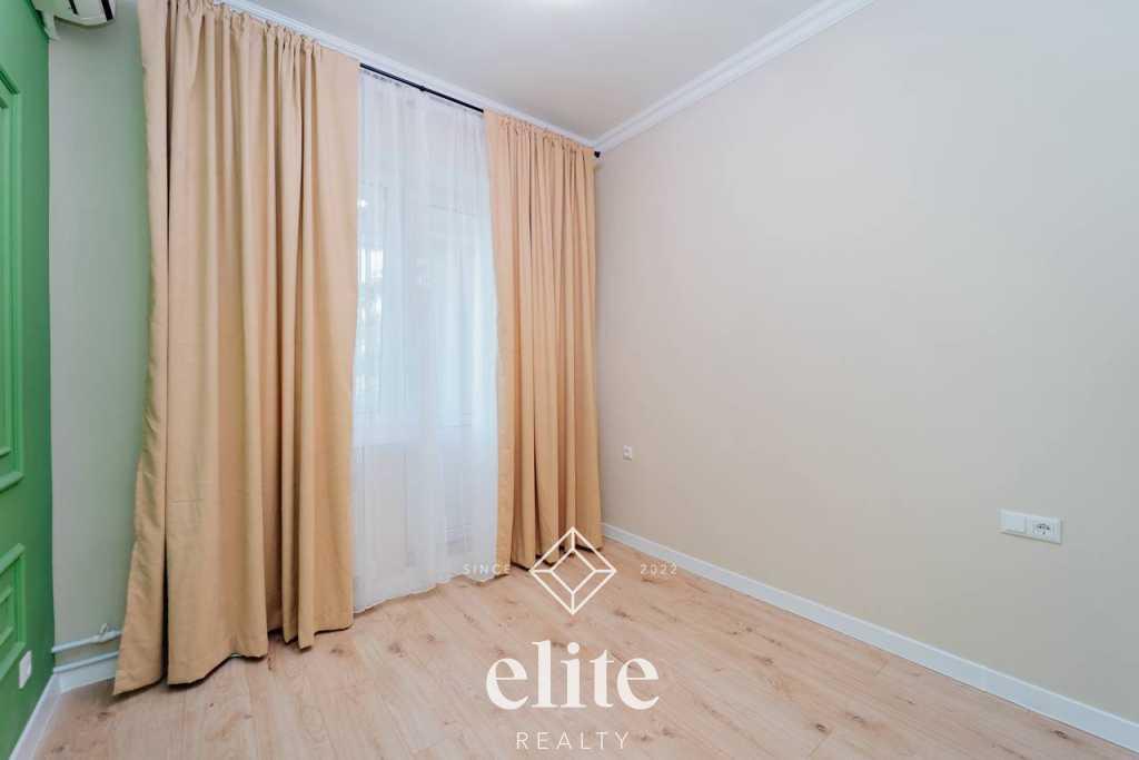 elite realty image