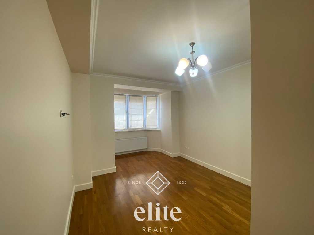 elite realty image