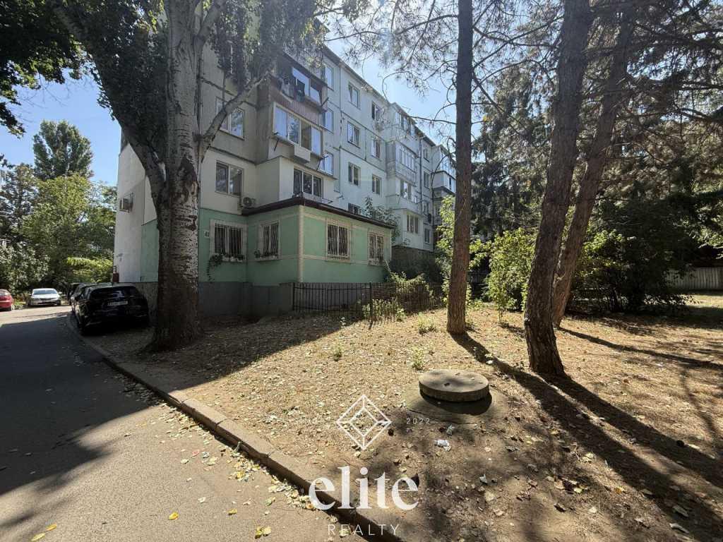 elite realty image