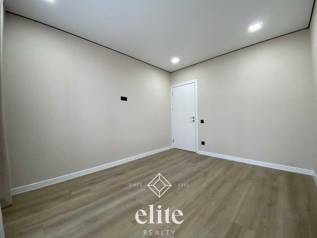 elite realty image