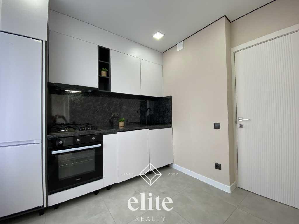 elite realty image