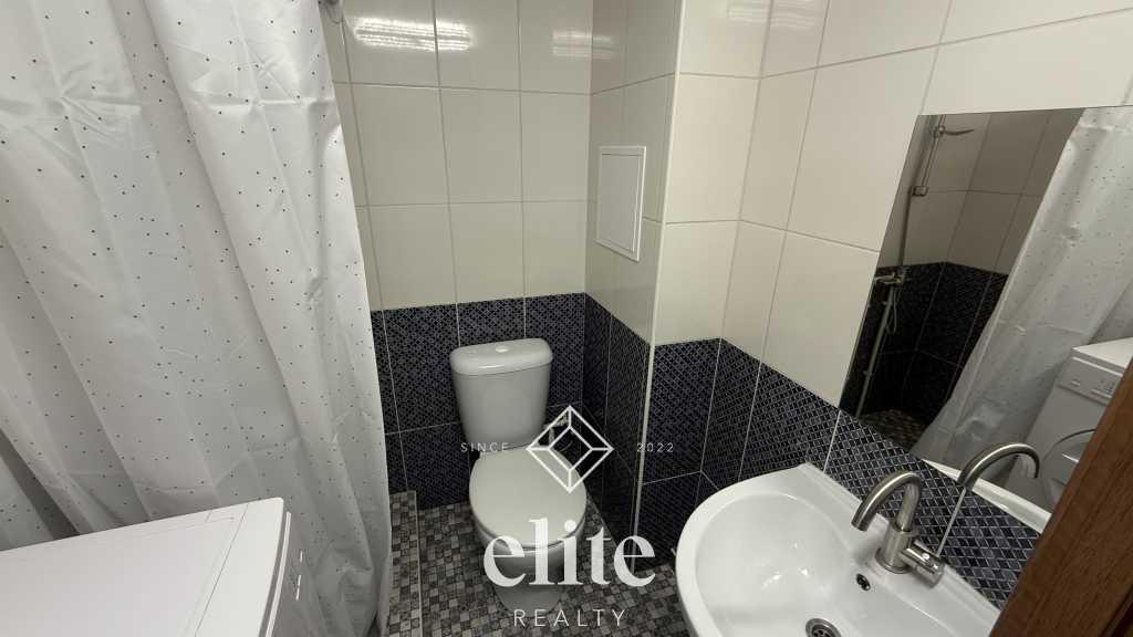 elite realty image