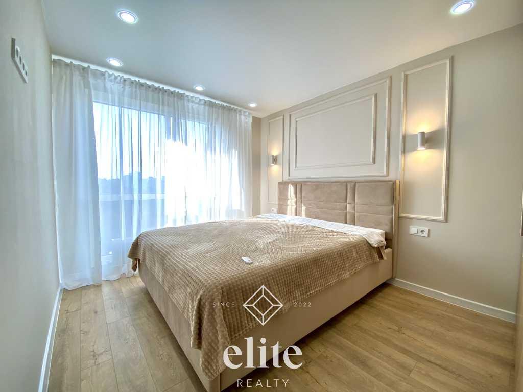 elite realty image