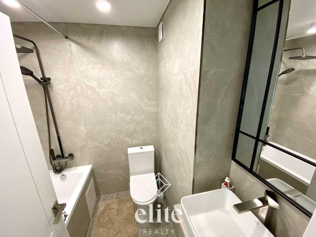 elite realty image