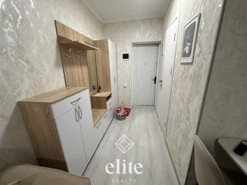 elite realty image