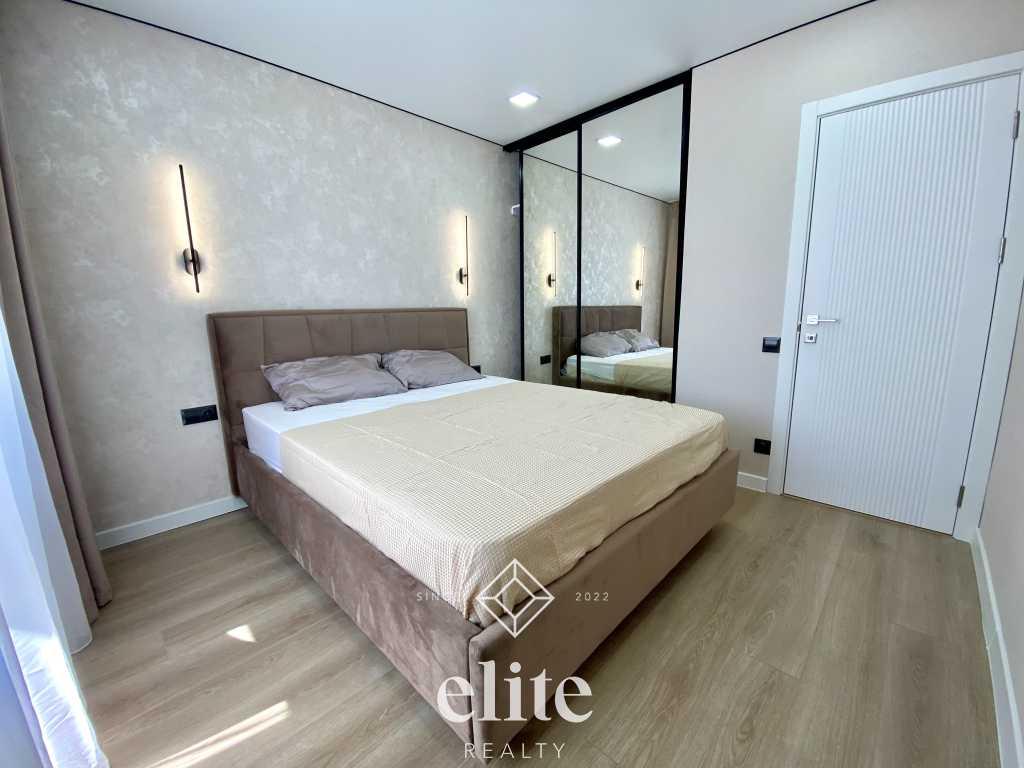 elite realty image